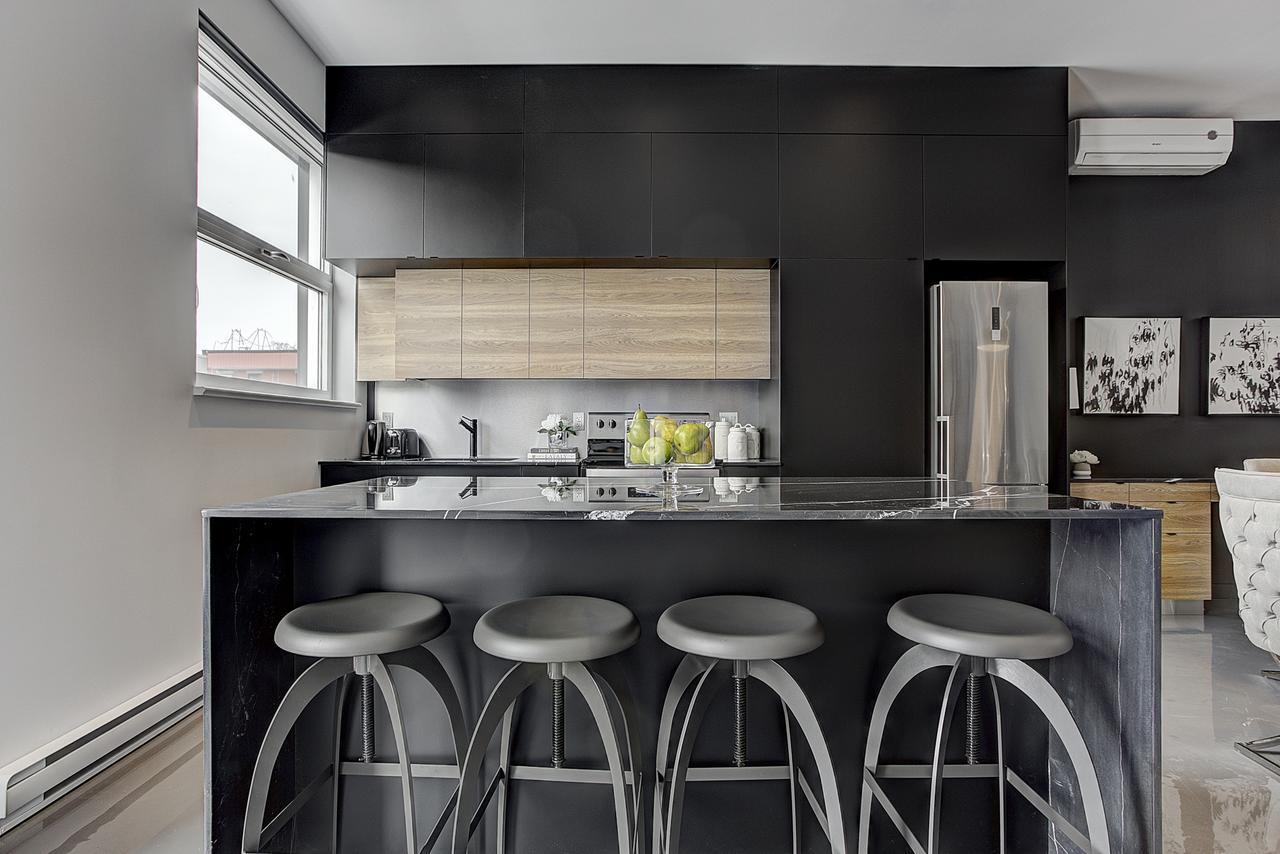 Les Lofts Du Centre By Simplissimmo Apartment มอนทรีอัล ภายนอก รูปภาพ